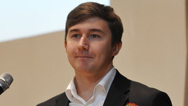 «Нам важно, чтобы не пропал большой талант». Как Дворкович сыграл решающую роль в смене гражданства Карякина