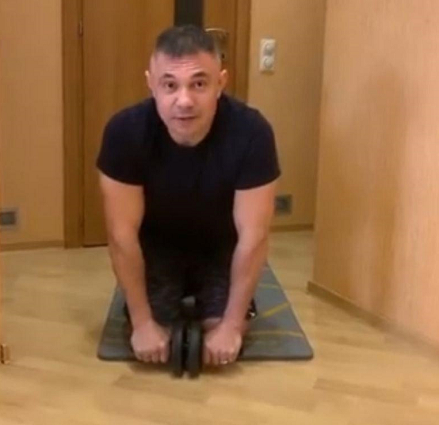 Костя Цзю. Костя Цзю.