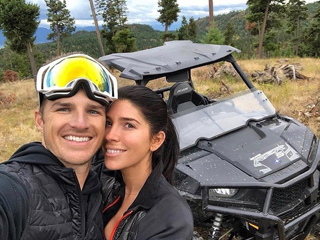 Морган Хоффман с женой Челси. Фото личные соцсети Моргана Хоффмана Морган Хоффман с женой Челси. Фото личные соцсети Моргана Хоффмана