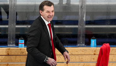 Олег Знарок.