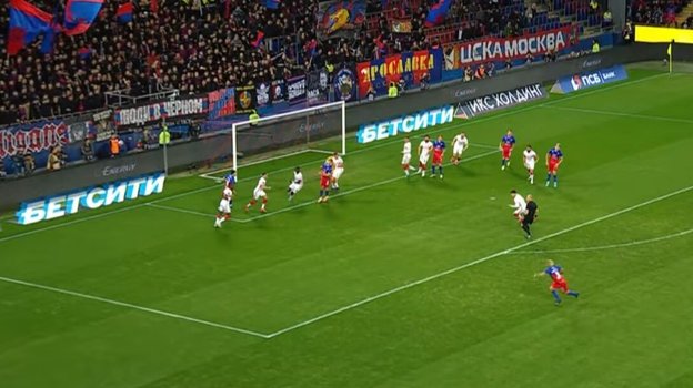Эпизод матча ЦСКА — «Спартак» — 0:1. Удар Карраскаля. Эпизод матча ЦСКА — «Спартак» — 0:1. Удар Карраскаля.