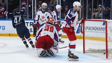 «Металлург» победил ЦСКА и повел в финальной серии КХЛ со счетом 2-1.