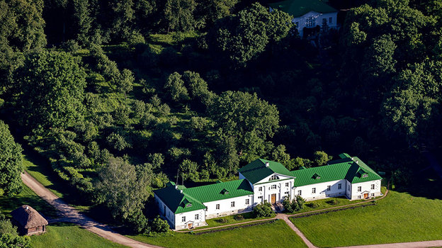 Имение Льва Толстого в Ясной Поляне. Фото Global Look Press Имение Льва Толстого в Ясной Поляне. Фото Global Look Press