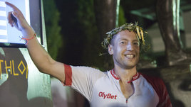 Крупье установил мировой рекорд в беге на сто тысяч метров. Сумасшедшая история ультрамарафонца из Вильнюса