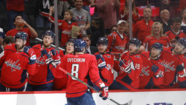 «Овечкин обойдет Гретцки, это неизбежно». Что говорят о величайшей гонке в истории НХЛ