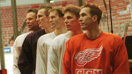 «У Славки была тяжелая авария. Сотрясение, лицевые травмы, порезы. Но мозг не задет». Истории про легенд нашего хоккея