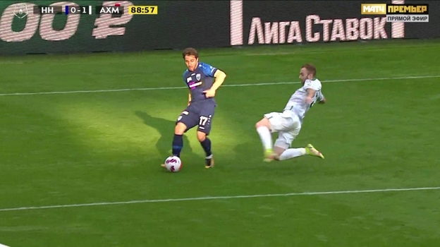 «Нижний Новгород» — «Ахмат»: Бобровский не удалил Богосаваца. Фото Скриншот трансляции. «Нижний Новгород» — «Ахмат»: Бобровский не удалил Богосаваца. Фото Скриншот трансляции.