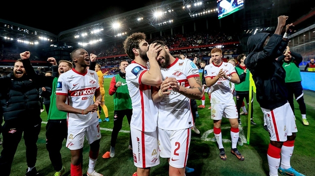 Игроки «Спартака» радуются победе над ЦСКА в БЕТСИТИ Кубке России. Фото ФК «Спартак» Игроки «Спартака» радуются победе над ЦСКА в БЕТСИТИ Кубке России. Фото ФК «Спартак»