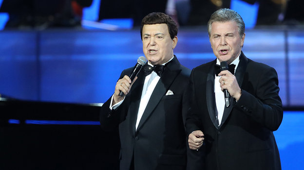 Иосиф Кобзон и Лев лещенко. Фото Александр Казаков, Известия Иосиф Кобзон и Лев лещенко. Фото Александр Казаков, Известия