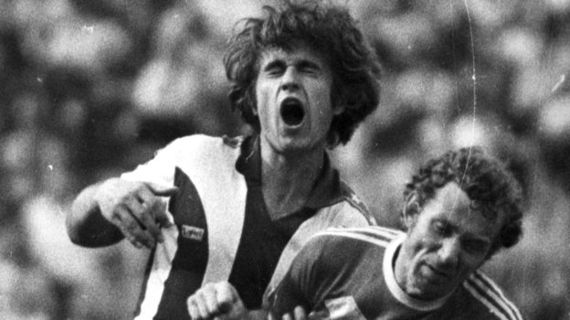 Олег Романцев (справа). Олег Романцев (справа).