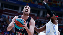 «Зенит» не справляется с Милутиновым. Пока финал выглядит избиением