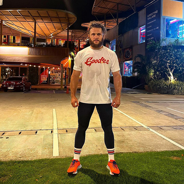 Рафаэль Физиев. Фото из соцсетей бойца Рафаэль Физиев. Фото из соцсетей бойца