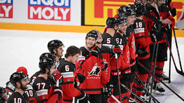 Канадцы проиграли датчанам, но могут выиграть ЧМ. Они и финны — главные претенденты на золото