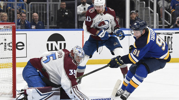 Владимир Тарасенко (№91) и Валерий Ничушкин у ворот Дарси Кемпера. Фото USA Today Sports Владимир Тарасенко (№91) и Валерий Ничушкин у ворот Дарси Кемпера. Фото USA Today Sports