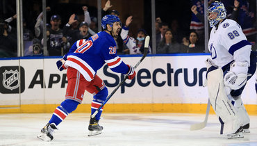 «Рейнджерс» разгромили чемпиона! Панарин исправился, а Василевский пропустил за матч больше, чем за прошлую серию