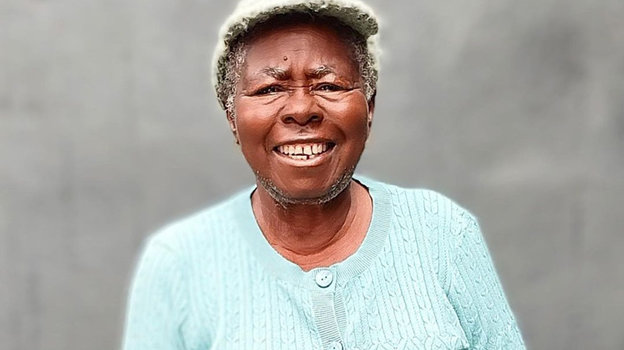 Мама Лопеса, преподаватель в старшей школе города Яунде, Камерун. Фото из соцсетей тренера Мама Лопеса, преподаватель в старшей школе города Яунде, Камерун. Фото из соцсетей тренера