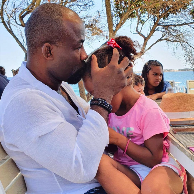 Фернанд Лопес с дочерью. Фото из соцсетей тренера Фернанд Лопес с дочерью. Фото из соцсетей тренера