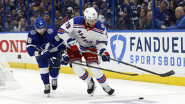 У Кучерова сдали нервы: он ударил Шестеркина, но в итоге стал главным героем матча