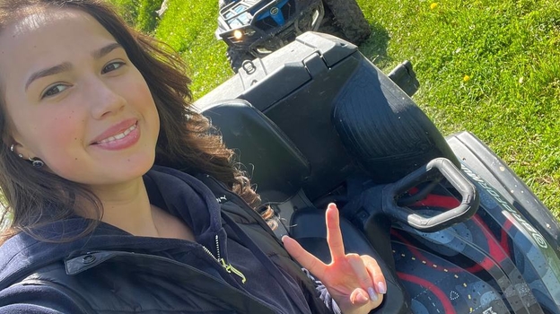 Алина Загитова на квадроцикле. Фото Telegram Алина Загитова на квадроцикле. Фото Telegram