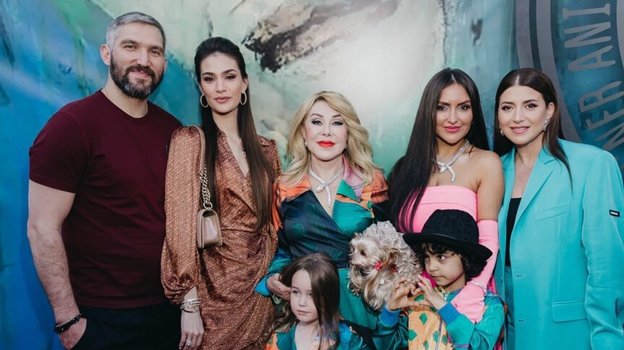 Александр Овечкин на модном показе. Фото wday.ru. Александр Овечкин на модном показе. Фото wday.ru.