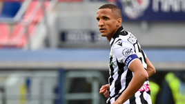 Лучшего бомбардира РПЛ ждут в Азербайджане, экс-защитник ЦСКА может уехать в Англию, «Атлетико» интересуется Дибалой