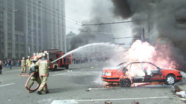 «Помог команде... умереть». 20 лет страшным погромам на Манежке