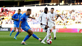 Украина разгромила Армению, Англия — на дне, Депай испортил вечер голландцам