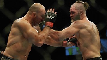 Гловер Тейшейра и Иржи Прохазка.