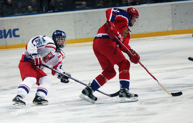Евгений Малкин (справа). Фото Сергей Шубкин Евгений Малкин (справа). Фото Сергей Шубкин