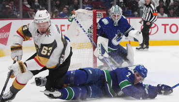 Евгений Дадонов.