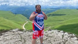 Василий Пельмень выиграл бой у 180-килограммового бразильца. Он хорош не только в пощечинах