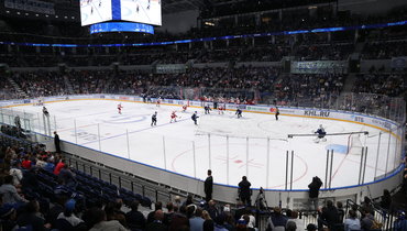 В КХЛ — время перемен. В регулярке будут играть рекордно много, а в плей-офф западные клубы могут отправить на «Восток»