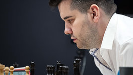 Непомнящий лидирует на турнире претендентов