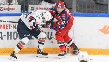 Егор Яковлев («Металлург») и Виталий Абрамов (ЦСКА).