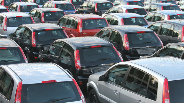 Приобретать автомобили в кредит нужно с холодной головой. Фото Global Look Press Приобретать автомобили в кредит нужно с холодной головой. Фото Global Look Press