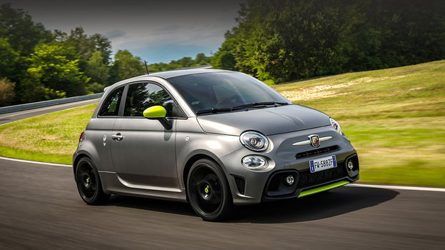 Fiat 500 Abarth. Fiat 500 Abarth.
