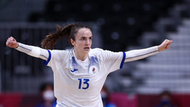 Вяхирева переходит в лучший клуб Европы. Трефилов разнес ее за переезд из России