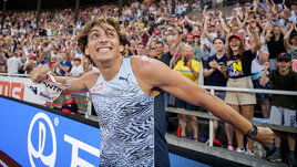 Безумный швед снова сокрушил рекорд мира. Для него вообще нет ограничителей