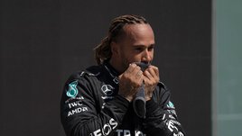 «Мы движемся в другую сторону». Хэмилтон требует лишить права голоса ветеранов «Формулы-1»