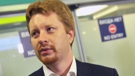 «Три победы над Фируджой за два месяца показали настрой Яна на матч-реванш с Карлсеном». Мнение тренера Непомнящего