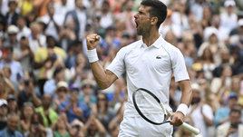 Джокович совершил камбэк, чтобы остаться на Уимблдоне