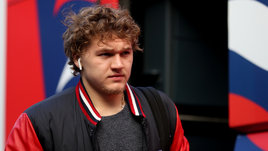 Капризова обвиняют в покупке военного билета, он улетел в США. Хоккеисты и армия — что происходит