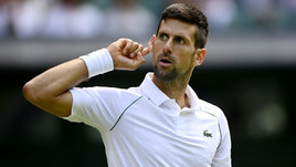 Джоковича обвинили в использовании «волшебного порошка». Скандал на Уимблдоне