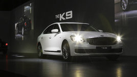 Пять премиальных авто, которые сейчас можно купить в России