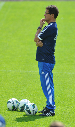 Дон Фабио начал поход на Португалию