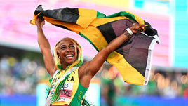 Перед ней преклоняется даже Усейн Болт. Почему Фрейзер-Прайс — величайшая бегунья в истории