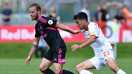 «Фейеноорд» отказывается от Хендрикса, «Динамо» нашло защитника в Парагвае, «Бавария» купила де Лигта