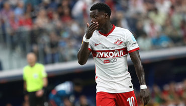 Квинси Промес в матче за Суперкубок России.