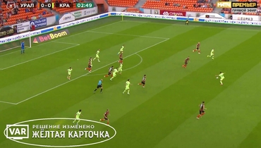 Момент в матче «Урал» — «Краснодар».