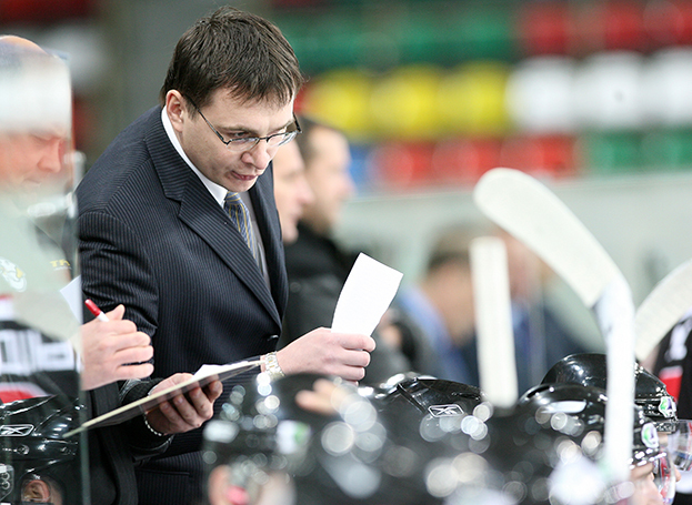 Тренер Андрей Назаров в 2007 году. Фото Алексей Иванов, архив «СЭ» Тренер Андрей Назаров в 2007 году. Фото Алексей Иванов, архив «СЭ»